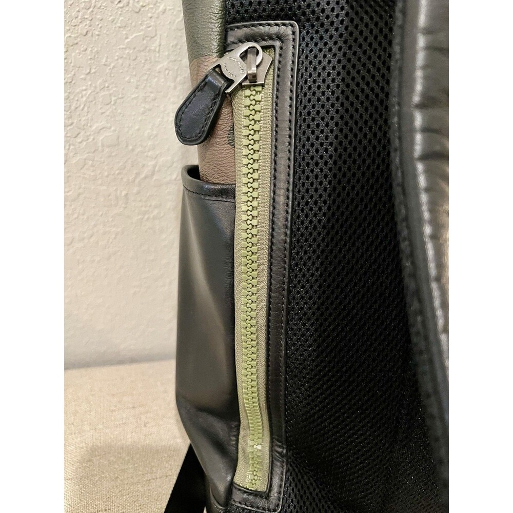 Coach Camouflage Backpack with Green Logo - Picture 12 of 16
